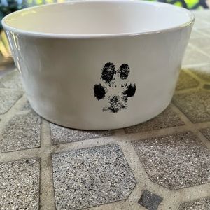 ❤️Host Pick❤️ Rare Rae Dunn Paw Print Pet Bowl